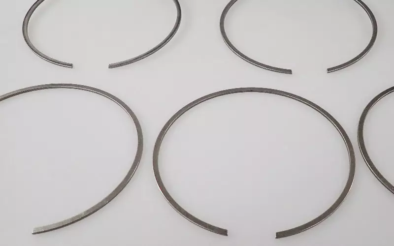 after cleaning retaining sealing rings