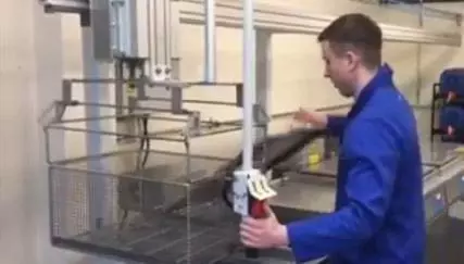 ultrasonic cleaner transport system