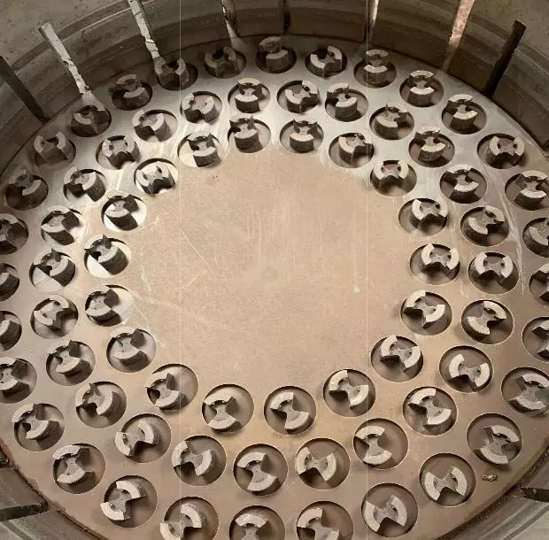 Profiled workholder for ceramic parts