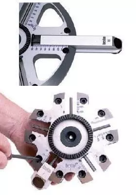 telescopically adjustable radial arms