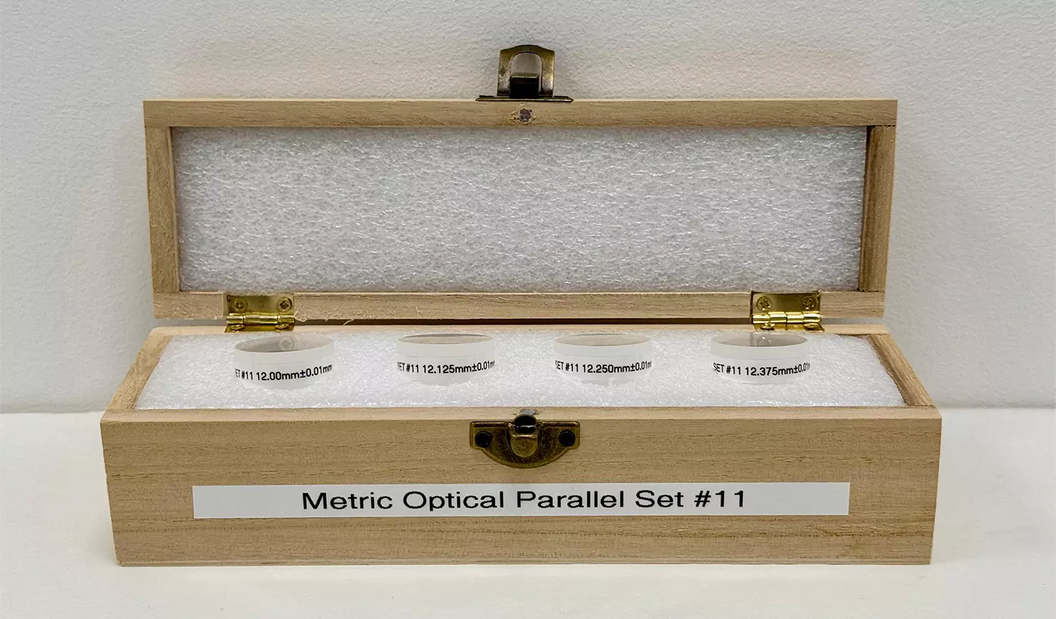 Optical Parallels for Assessing Flatness and Parallelism