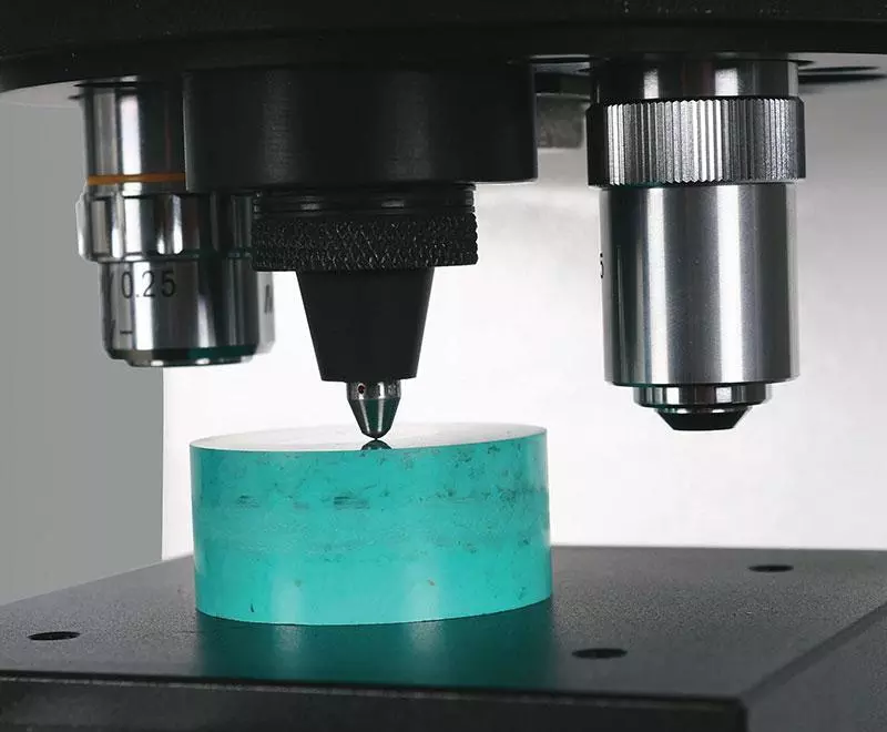 knoop hardness tester