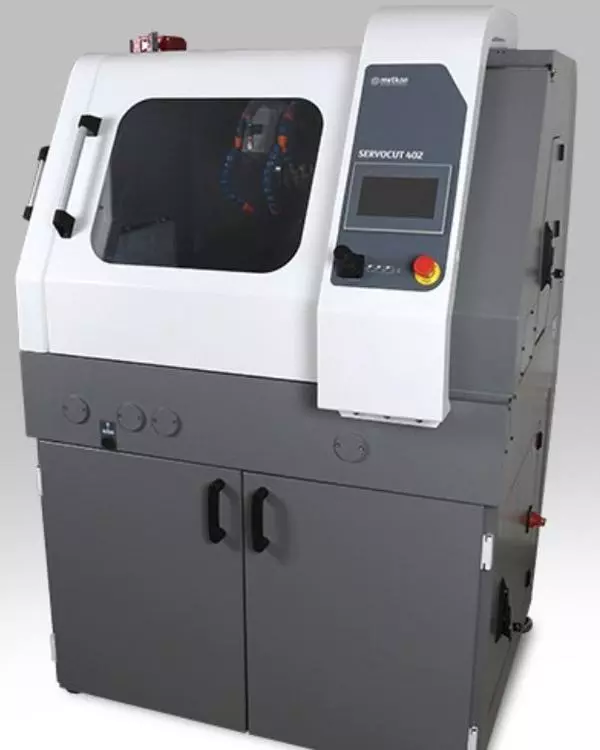 Abrasive deals cutting machine