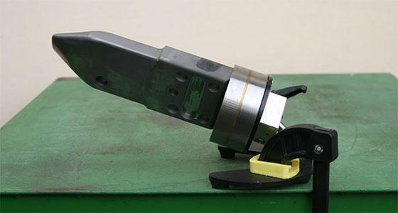 forming insert clamping